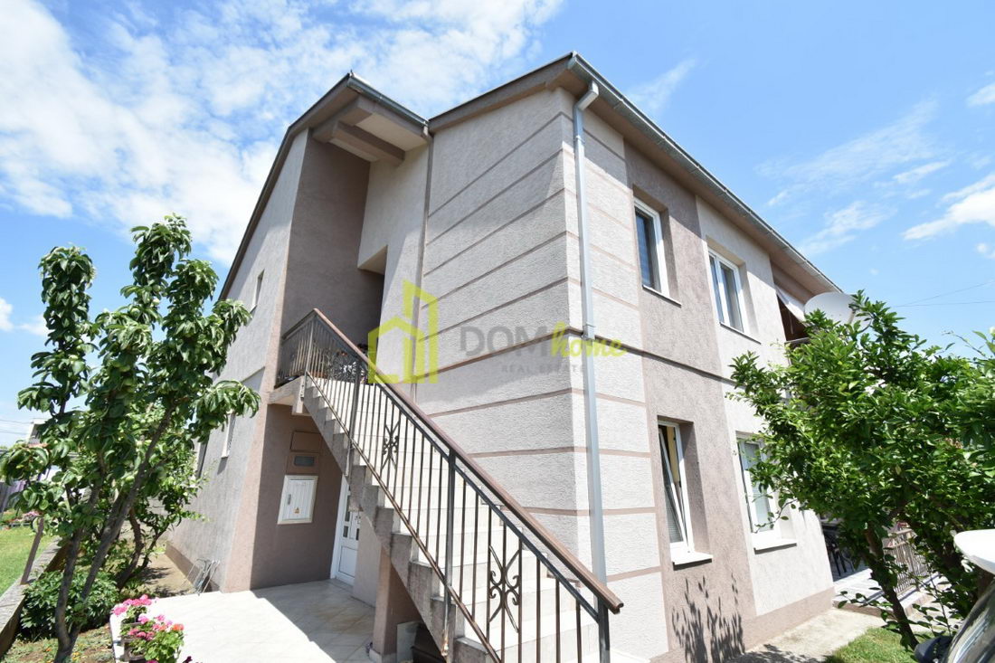 Kuća 230m2, Zlatica